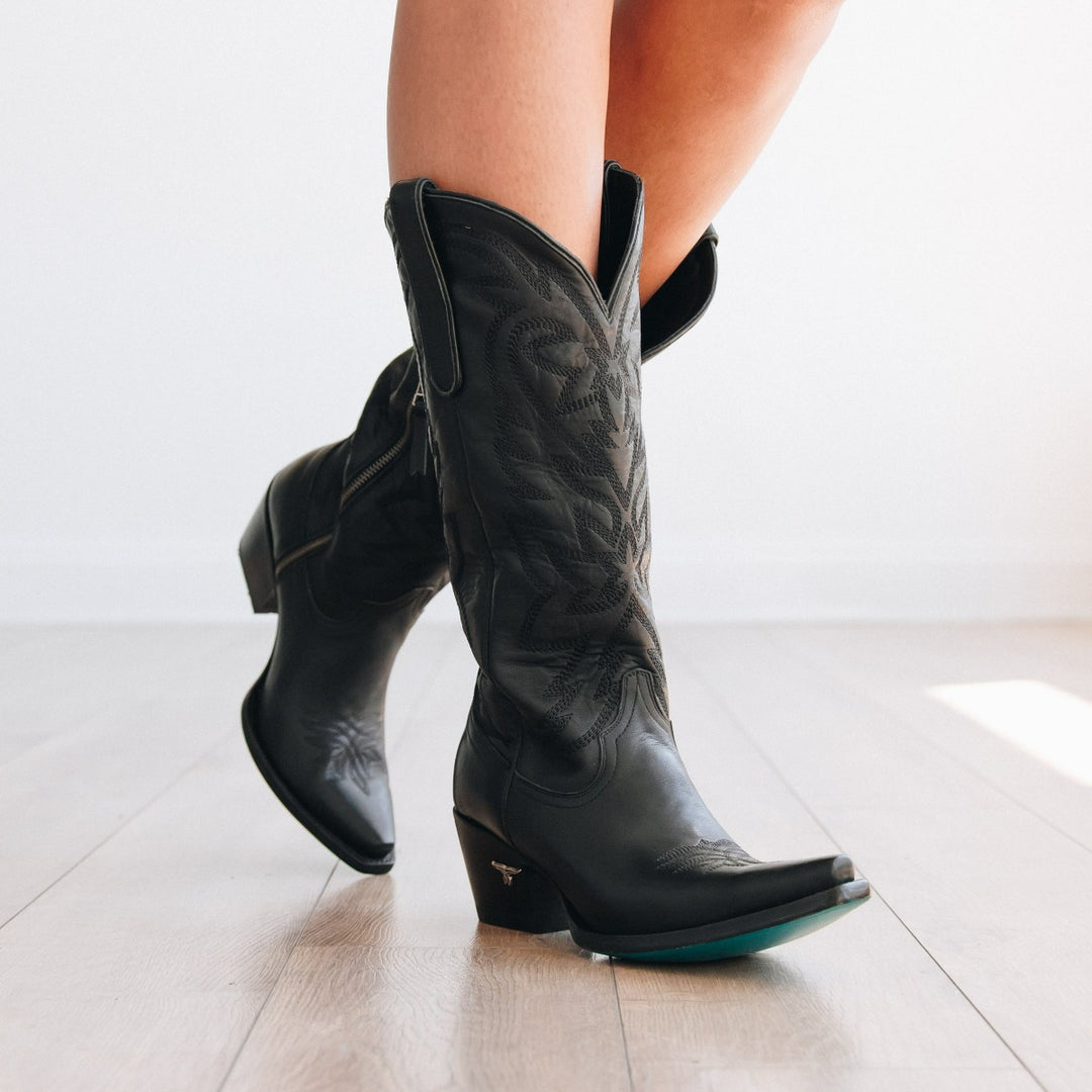 Smokeshow Ladies Boot  Western Fashion by Lane